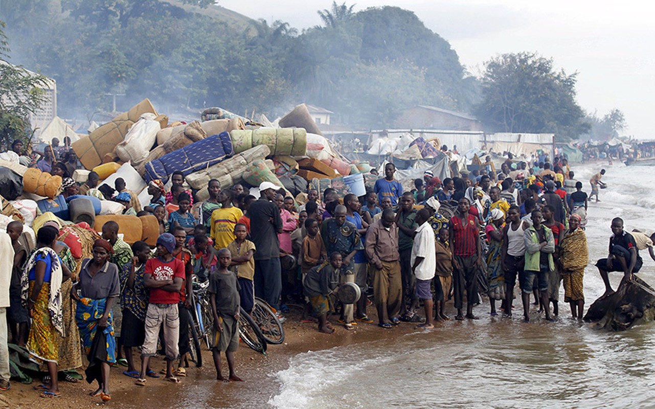 Tinh canh khon cung cua nguoi ti nan Burundi-Hinh-7